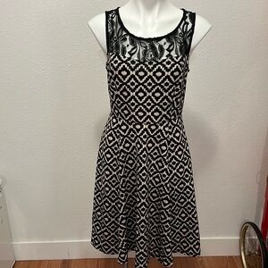 Bobeau Lace Black Beige Patterned Dress Sz L